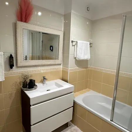 Apartamento Ambiente Choice Iconic *